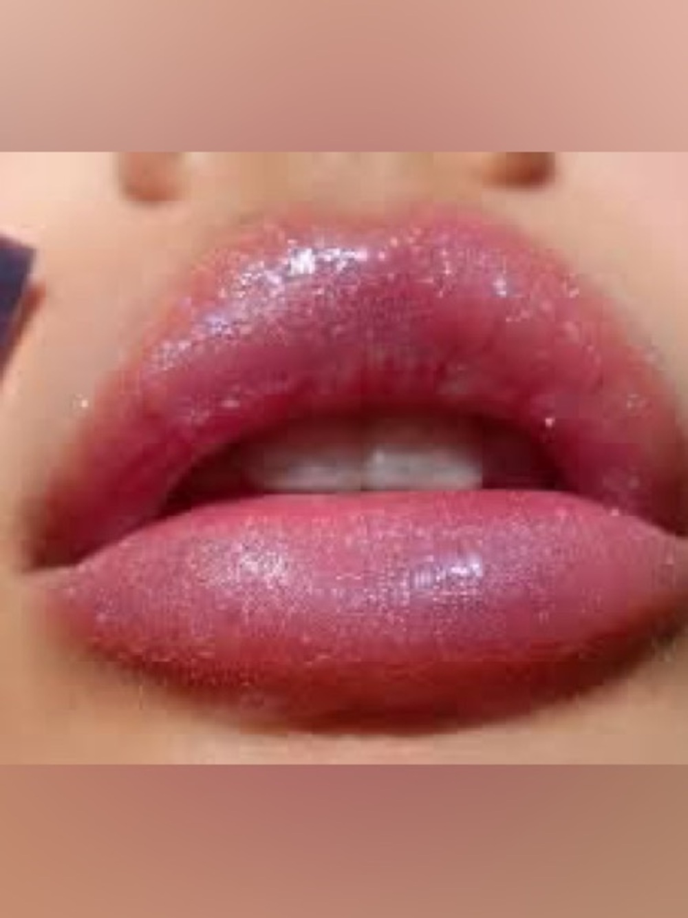 Kylie Cosmetics High Gloss in Daddy’s Girl - Picture 7 of 15